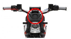 カシオの可視光通信技術，スズキのコンセプトバイクに採用